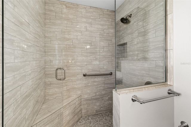 8823 KENWOOD ROAD, Seminole, FL 33777