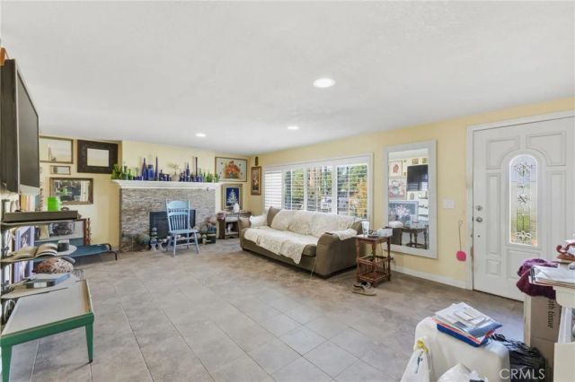 200 Bonita Court, Mentone, CA 92359
