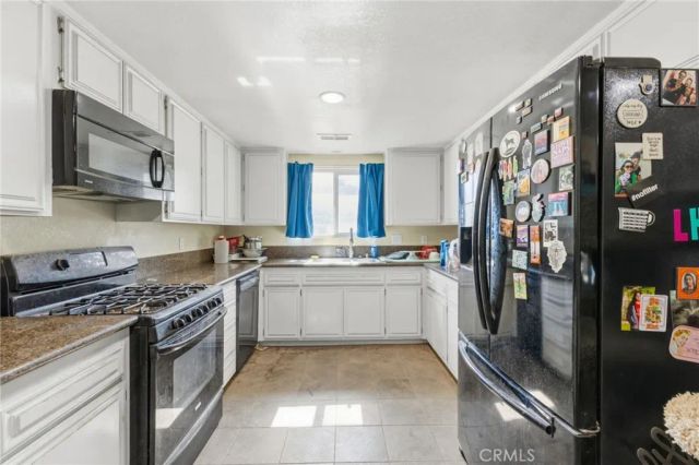 200 Bonita Court, Mentone, CA 92359