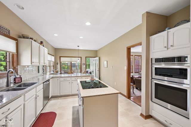 1611 Trainers Circle, Indianapolis, IN 46239