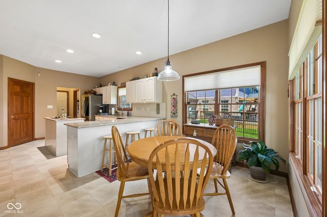 1611 Trainers Circle, Indianapolis, IN 46239