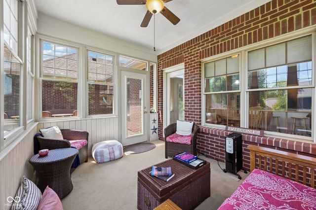 1611 Trainers Circle, Indianapolis, IN 46239