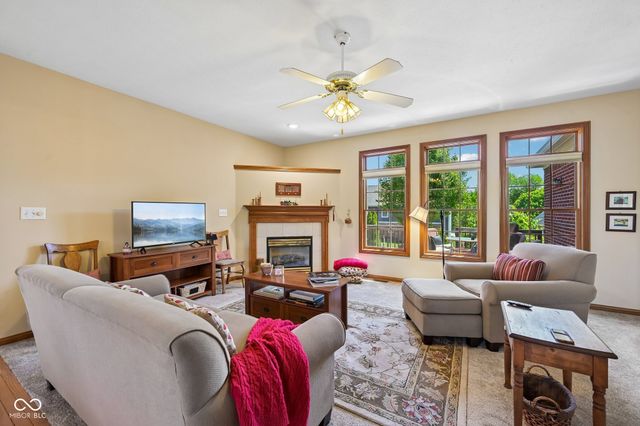 1611 Trainers Circle, Indianapolis, IN 46239