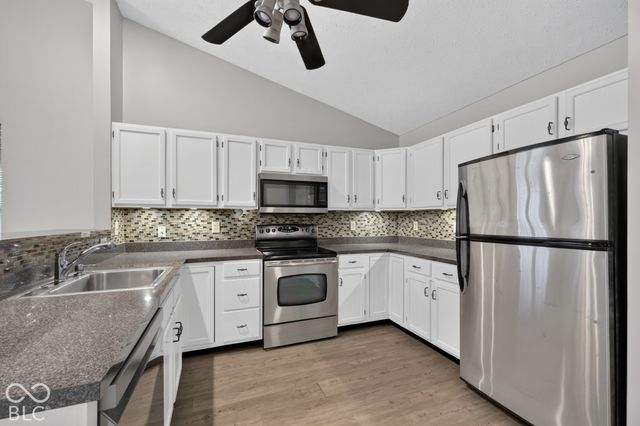 10838 Belair Drive, Carmel, IN 46280