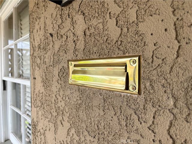 7738 Kraft Avenue, North Hollywood, CA 91605