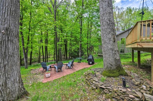 410 Apple Hill Drive N, Howard, OH 43028