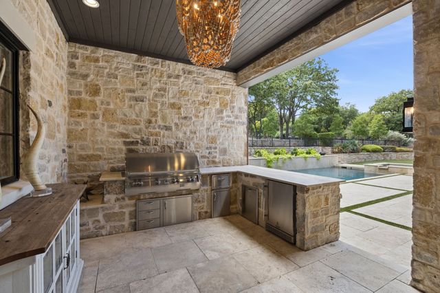2001 Brazos Court, Westlake, TX 76262