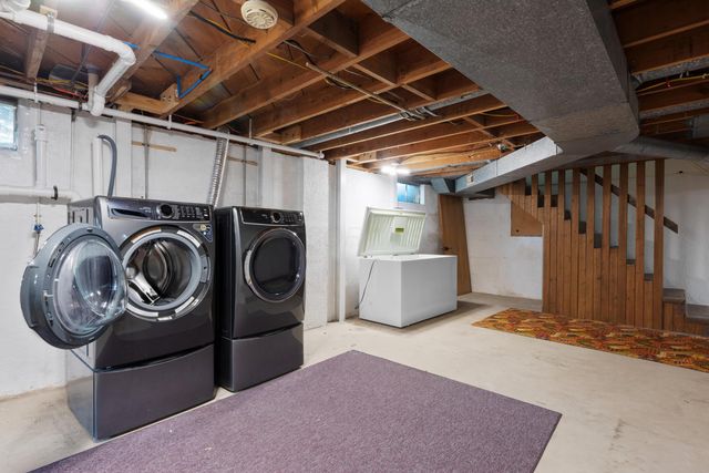 4805 Parkmoor Drive, Westerville, OH 43082