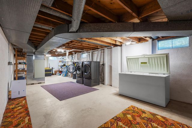 4805 Parkmoor Drive, Westerville, OH 43082