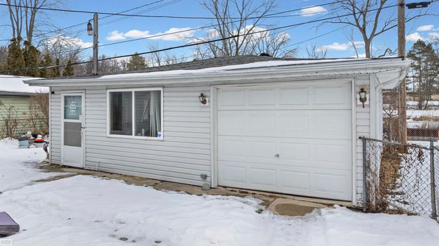 50550 Lagae Street, New Baltimore, MI 48047