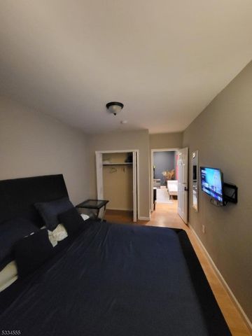 89 Tremont Ave 2, East Orange City, NJ 07018