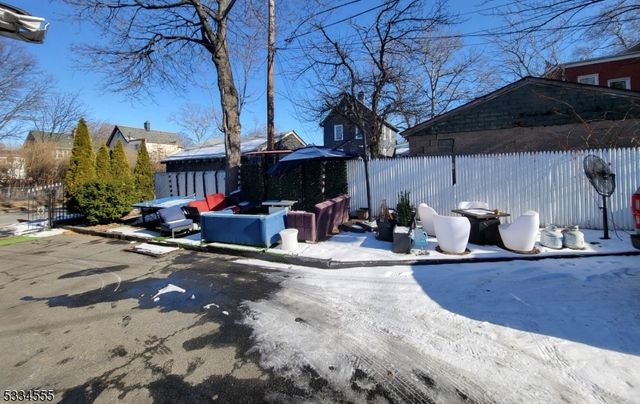 89 Tremont Ave 2, East Orange City, NJ 07018