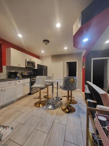 89 Tremont Ave 2, East Orange City, NJ 07018