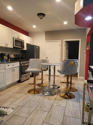 89 Tremont Ave 2, East Orange City, NJ 07018