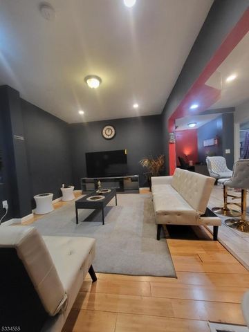 89 Tremont Ave 2, East Orange City, NJ 07018