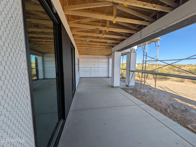 41637 N US HIGHWAY 60 Highway, Morristown, AZ 85342