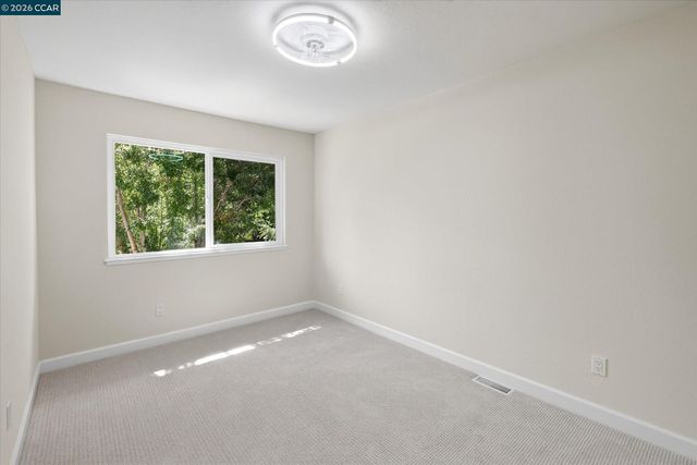 584 Mission Pl, Danville, CA 94526