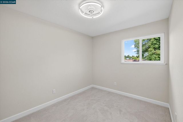 584 Mission Pl, Danville, CA 94526
