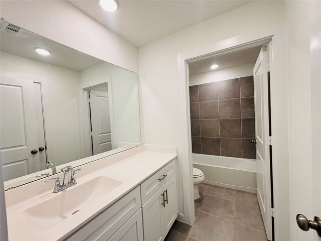 4508 Hogans Alley Drive, Arlington, TX 76001