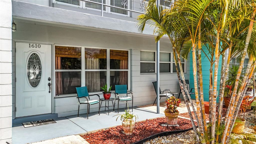 5861 42ND TERRACE N 1610, Kenneth City, FL 33709