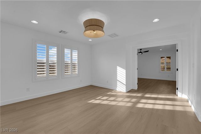 465 Cabral Peak Street, Las Vegas, NV 89138