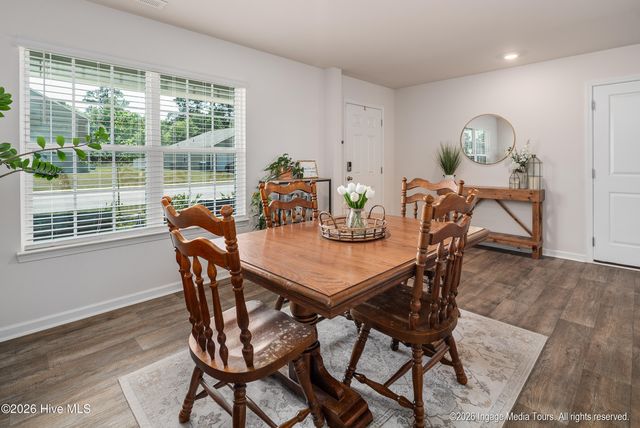 1913 Rolling Meadows Drive, Greenville, NC 27858