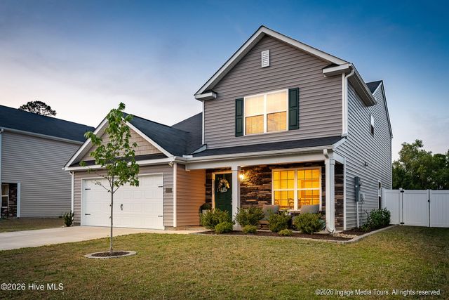 1913 Rolling Meadows Drive, Greenville, NC 27858