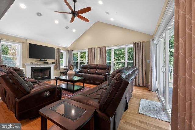 112 MARPLE RD, Haverford, PA 19041