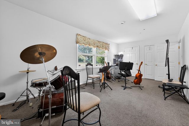 112 MARPLE RD, Haverford, PA 19041