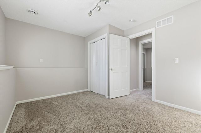 10300 Parkview Lane, Champlin, MN 55316