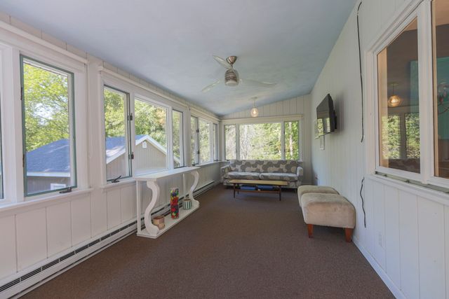 12 Stevens Pl, Saugus, MA 01906