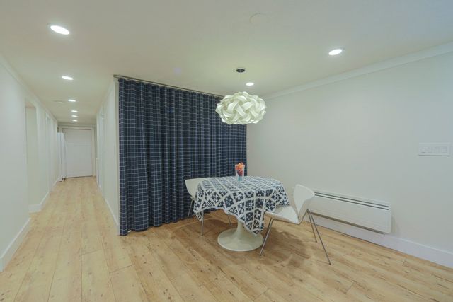 12 Stevens Pl, Saugus, MA 01906