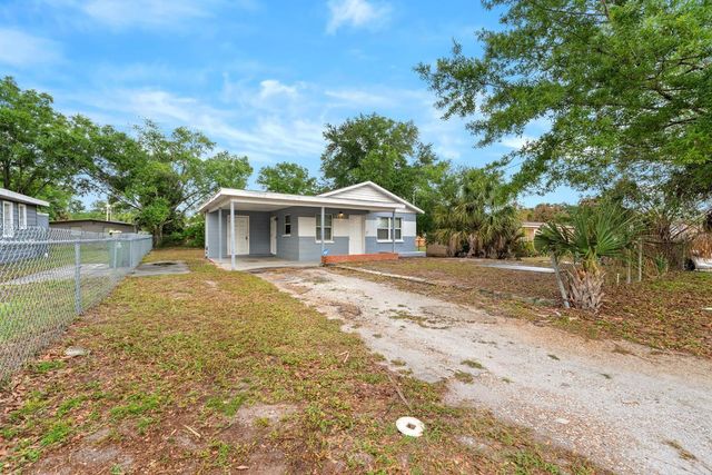 2906 E GENESEE STREET, Tampa, FL 33610
