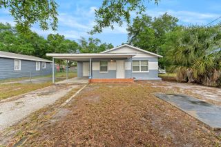 2906 E GENESEE STREET, Tampa, FL 33610