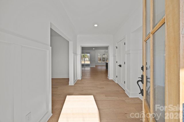 113 Brooke Forest Court, Mooresville, NC 28115