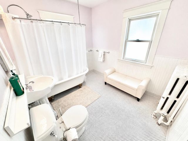 1308 W 24th Street, Minneapolis, MN 55405
