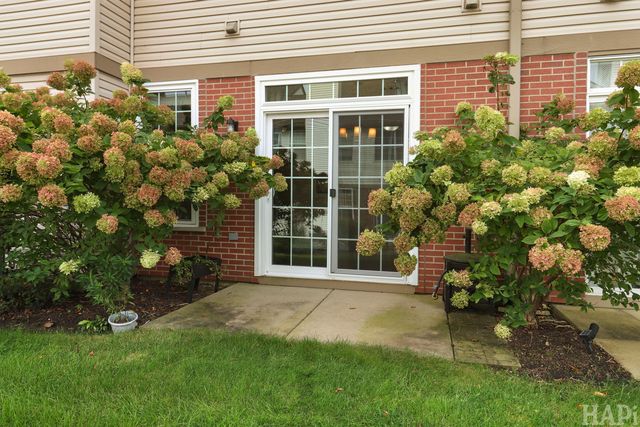 533 N Red Deer Road 533, Round Lake, IL 60073