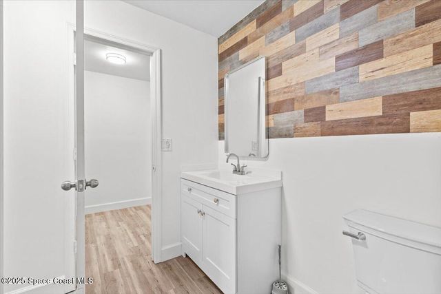 1051 Flower Street NW, Palm Bay, FL 32907