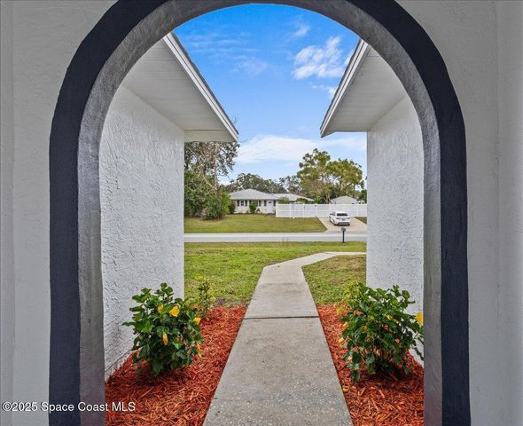 1051 Flower Street NW, Palm Bay, FL 32907