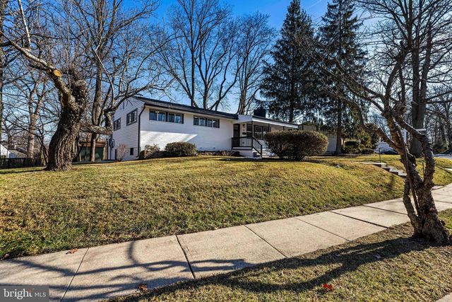 1811 VISTA LN, Lutherville Timonium, MD 21093