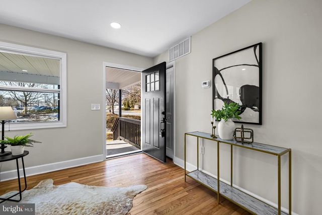 1811 VISTA LN, Lutherville Timonium, MD 21093