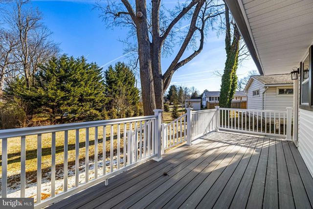 1811 VISTA LN, Lutherville Timonium, MD 21093