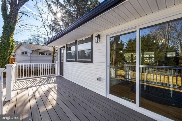 1811 VISTA LN, Lutherville Timonium, MD 21093