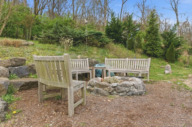 782 Saussy Pl, Nashville, TN 37205