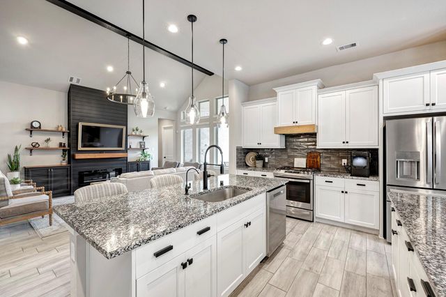 520 Maui Bend Drive, Katy, TX 77493