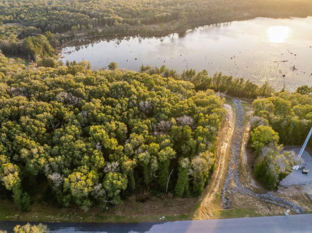 Lot 37 Holly Lake Ct, Defuniak Springs, FL 32433