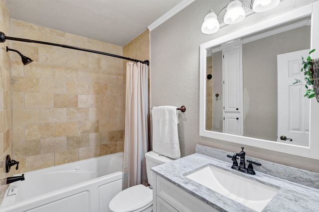 4912 Walnut Place Court, Granbury, TX 76049