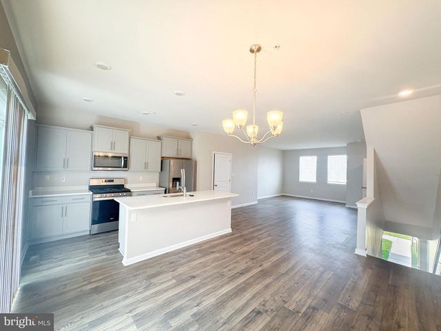 9623 FAGAN DR, Bowie, MD 20721