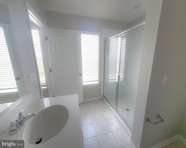 9623 FAGAN DR, Bowie, MD 20721