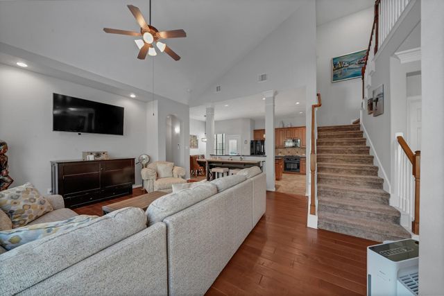2910 Crescent Oaks Park Lane, Spring, TX 77386